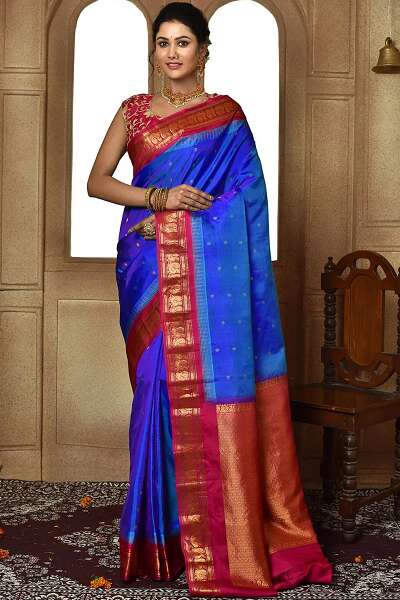 15 Traditional Designs of Gadwal Sarees For A Graceful Look!