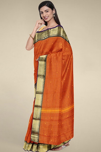 15 Exquisite Handloom Cotton Sarees That You Look Classy