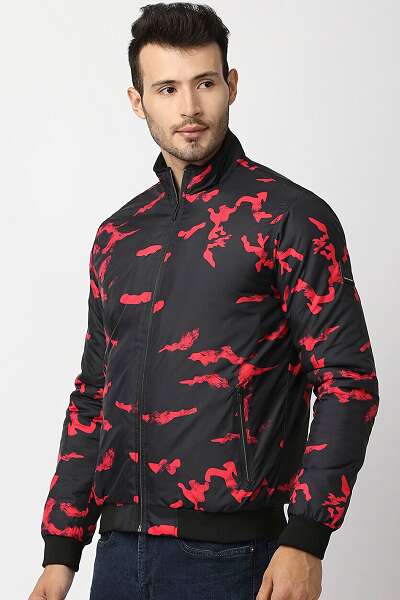 20 Latest Styles of Puffer Jackets for Men &amp; Women in Trend