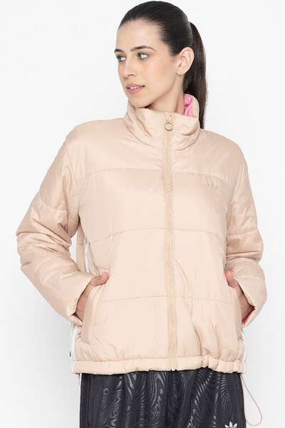 20 Latest Styles of Puffer Jackets for Men &amp; Women in Trend