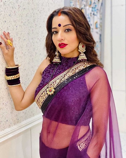 20 Modern Sleeveless Blouse Designs Catalogue in 2024