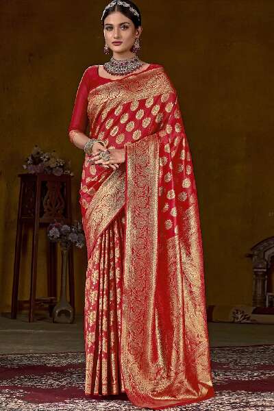 10 Beautiful Collection of Kanchi Pattu Sarees for Weddings
