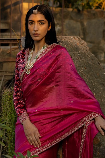 20 Trending Velvet Blouse Designs for Stunning Look