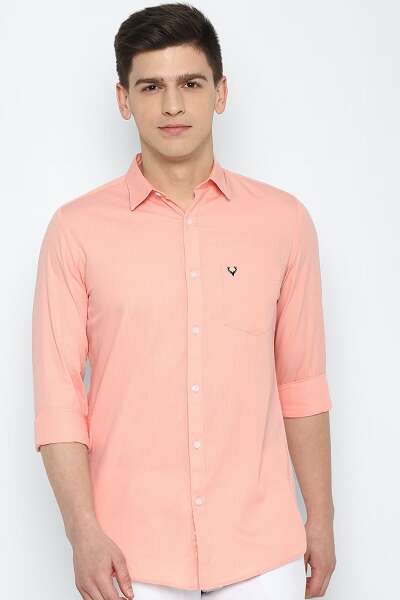 15 Perfect Matching Shirts for White Pants: Trending Combos