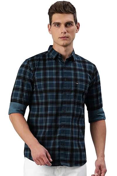 15 Perfect Matching Shirts for White Pants: Trending Combos