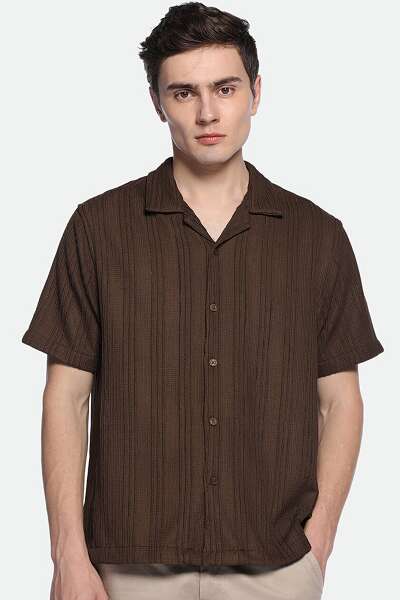 Top 20 Striped Shirts Every Fashionista Should Own in 2024