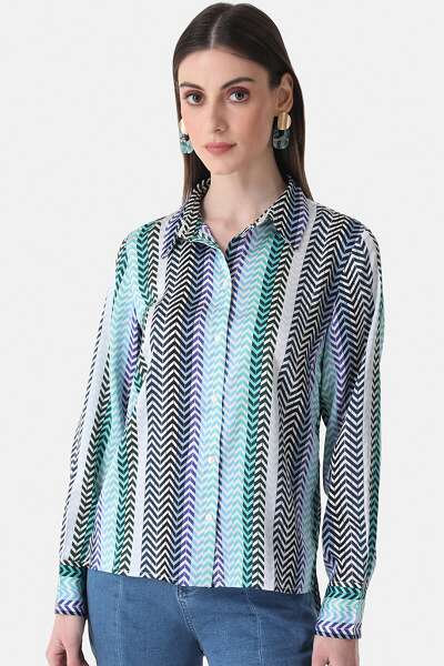 Top 20 Striped Shirts Every Fashionista Should Own in 2024