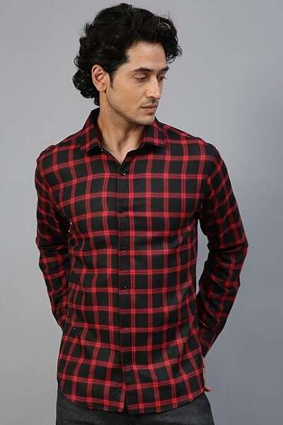 Top 20 Trendy Styles of Matching Pants for Black Shirt