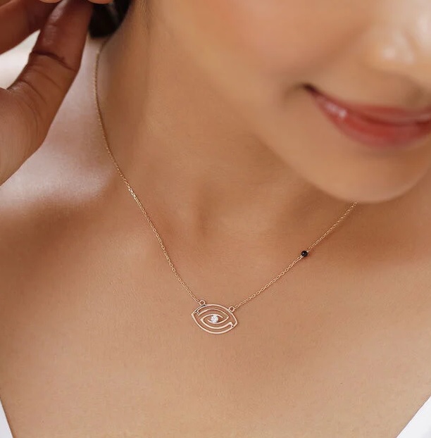 10 Best Evil Eye Pendants Bring Good Vibes to You 2024