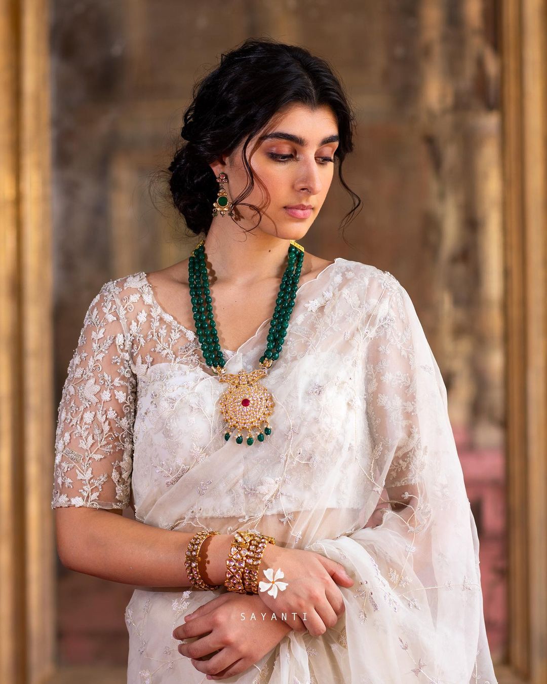 20+ Beautiful Floral Blouses Patterns That Are In Vogue