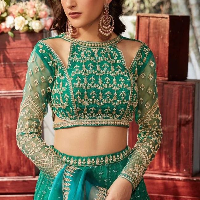 40+ Fashionable Front Neck Blouse Designs for 2024