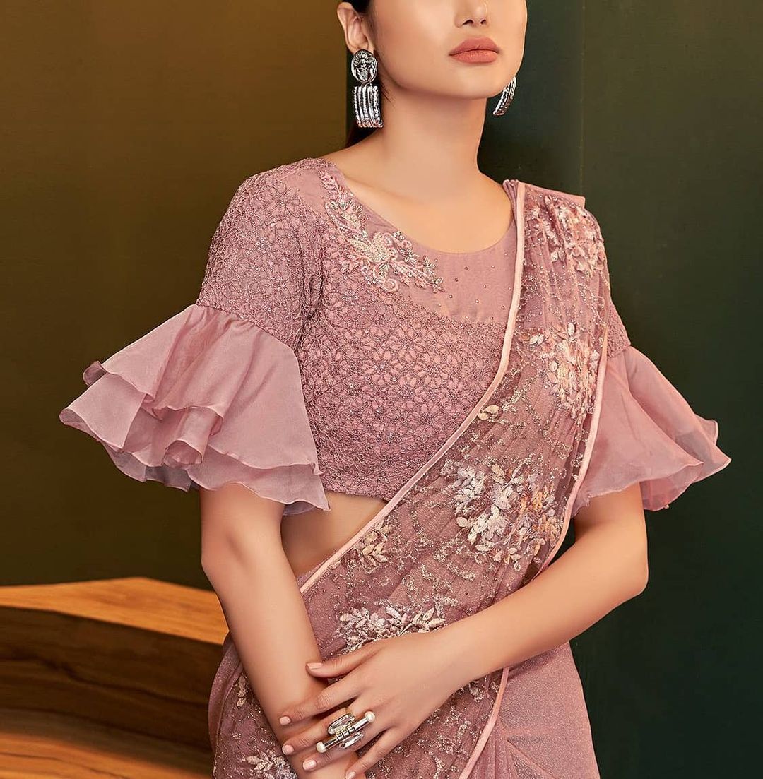 40+ Fashionable Front Neck Blouse Designs for 2024