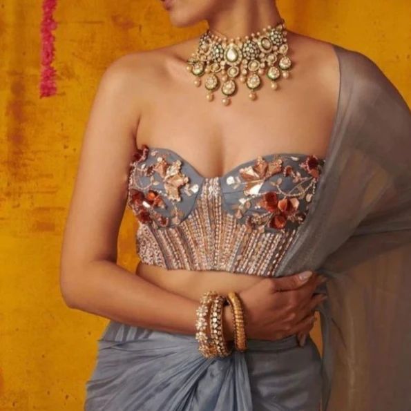 40+ Fashionable Front Neck Blouse Designs for 2024