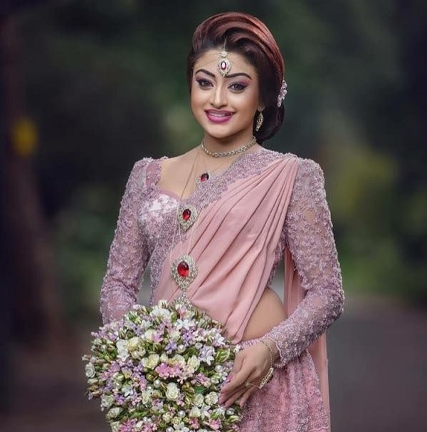 40+ Fashionable Front Neck Blouse Designs for 2024