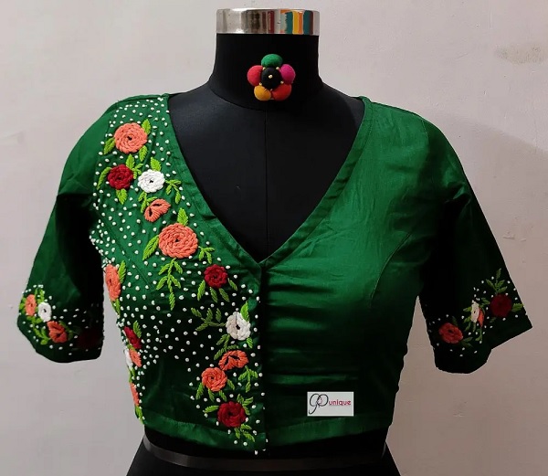 40+ Fashionable Front Neck Blouse Designs for 2024