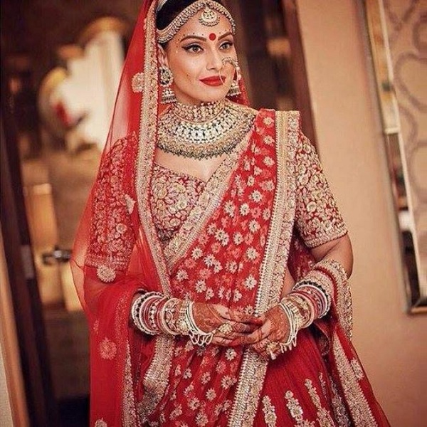25 Stunning Red Sarees for Ultimate Glam Look 2024