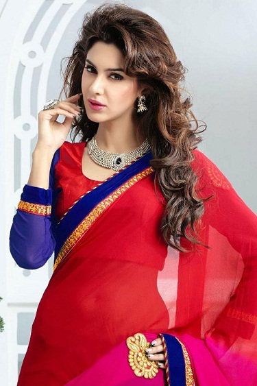 25 Stunning Red Sarees for Ultimate Glam Look 2024