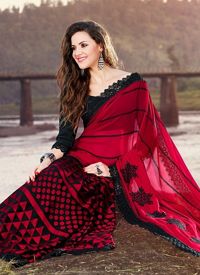 25 Stunning Red Sarees for Ultimate Glam Look 2024